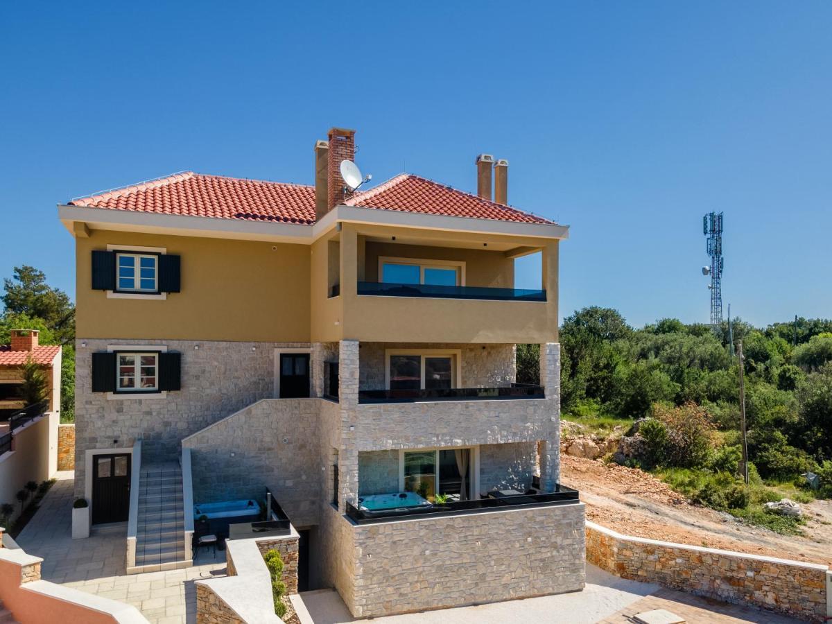 Teona Luxury Apartment With 2 Rooms And Terrace Sea View Sali Kültér fotó